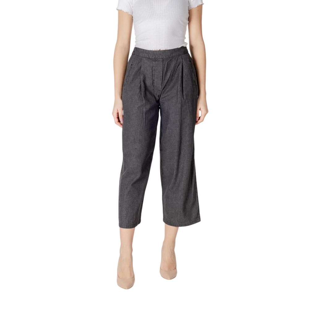 ICHI - Modern High Rise Balloon Cut Wide Leg Jeans - Black ICHI