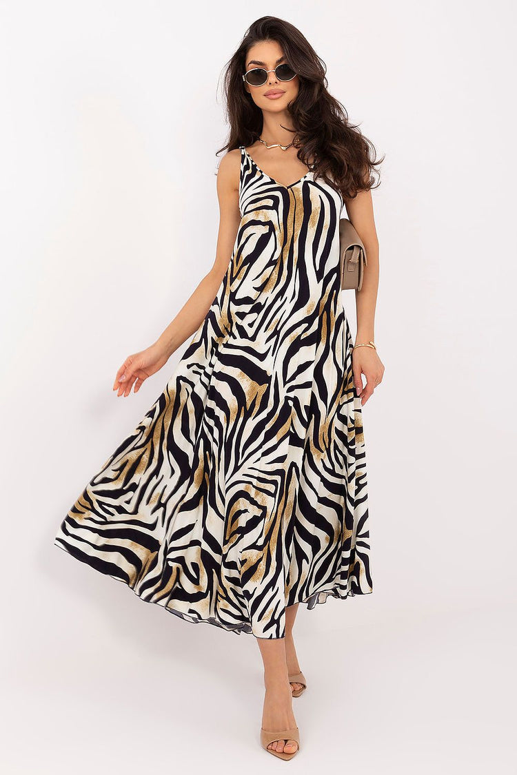  Abito da giorno modello 227227 Italy Moda 